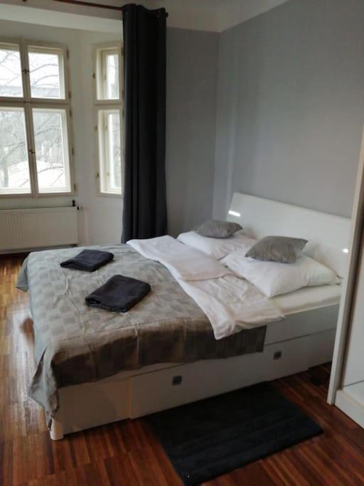 2 Bedrooms Close Vysehrad - Congress Centrum プラハ エクステリア 写真