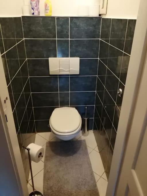 2 Bedrooms Close Vysehrad - Congress Centrum プラハ エクステリア 写真